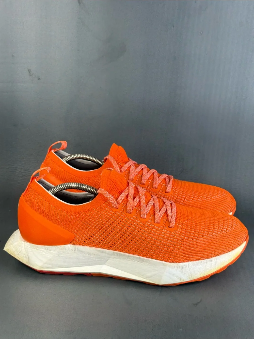 Allbirds Tree Flyer bright orange athletic sneaker shoes men’s size 11.5